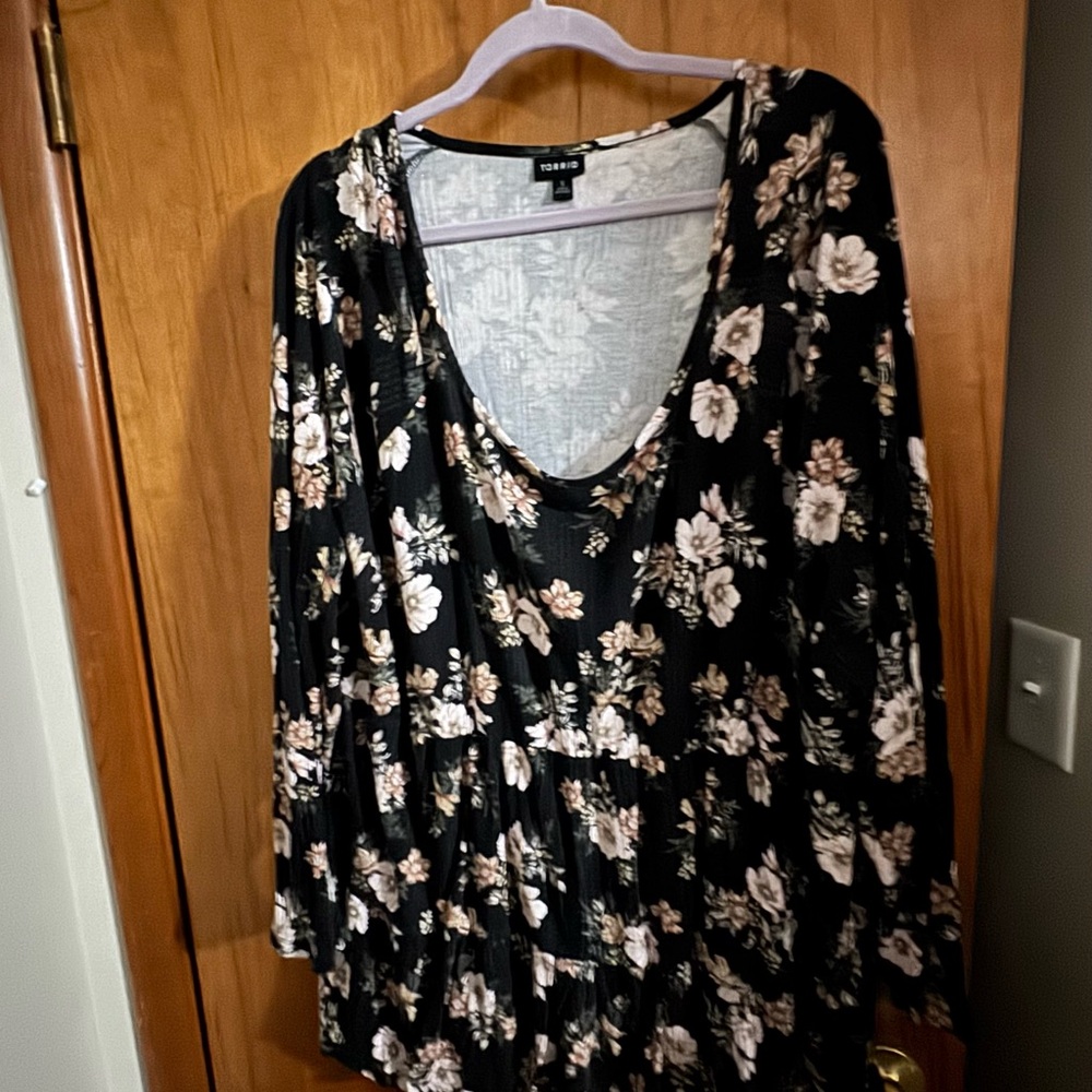 Torrid Black Floral Women's Blouse